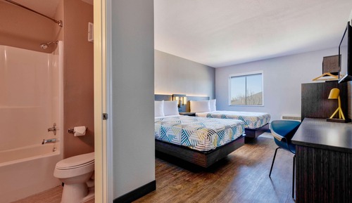 Standard Room, 2 Double Beds, Non Smoking