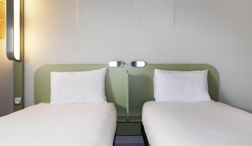 Twin Room, 2 Twin Beds