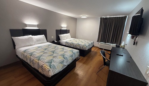 Deluxe Room, 2 Double Beds, Non Smoking, Refrigerator & Microwave