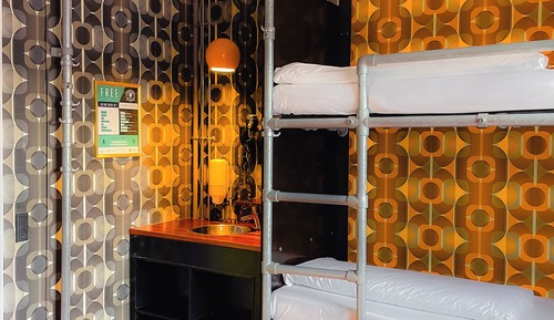 6 Bed Private Room With Shared Bathroom