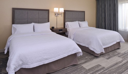 Room, 2 Queen Beds, Accessible, Non Smoking