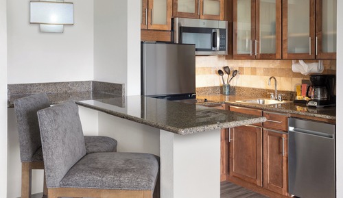 Suite, 1 Bedroom, Accessible, Kitchen (Comm, Accessible Tub)