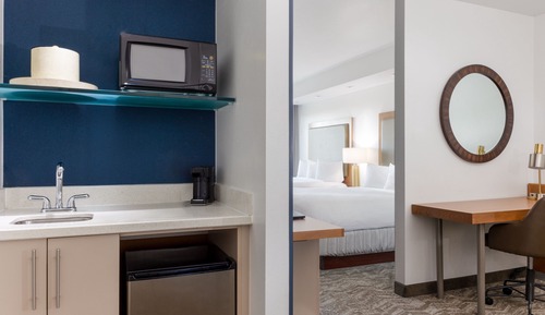 Suite, Multiple Beds