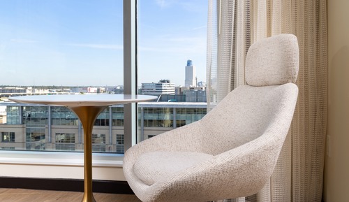 Junior Suite, Mobility Accessible (Classic)