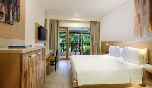 Standard Room, 1 King Bed, Accessible, Terrace (Garden Access)