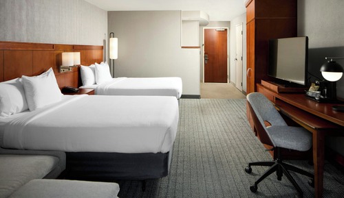 Room, 2 Queen Beds (with Sofabed)