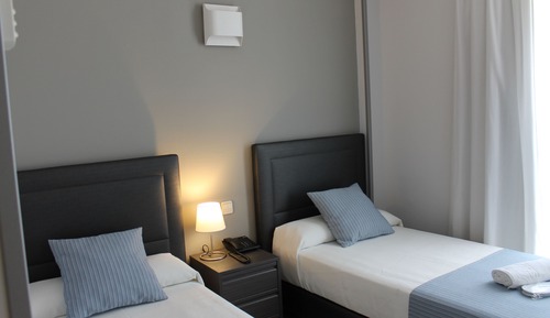 Standard Room, 2 Twin Beds