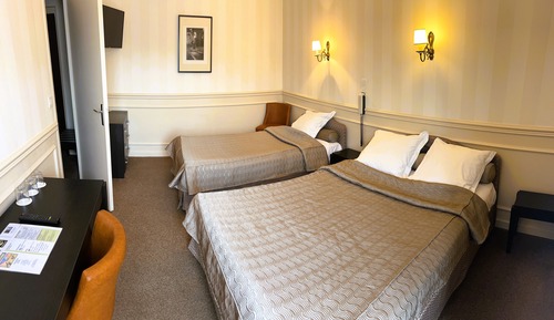 Comfort Triple Room