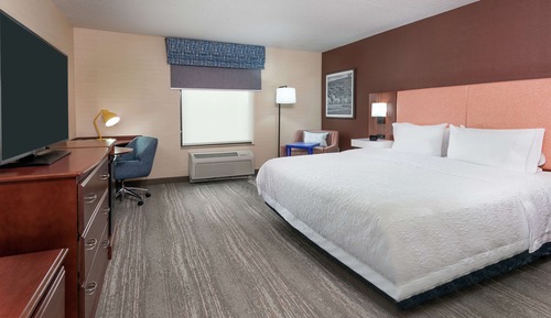 1 King, Mobility/Hearing Accessible Tub, Non-Smoking