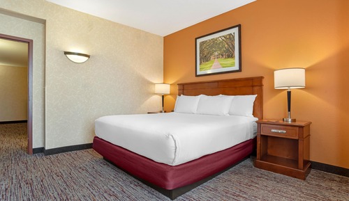 Room, 1 King Bed (Upper Floor, Oversized)