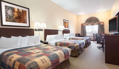 Room, Multiple Beds, Non Smoking