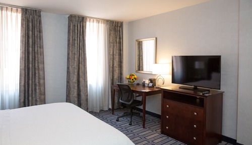 One King Bed, Non-Smoking, Accessible