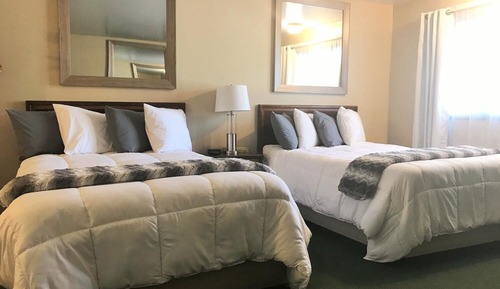 Standard Double Room, 2 Queen Beds, Non Smoking