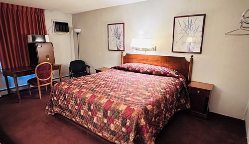 One king bed non smoking