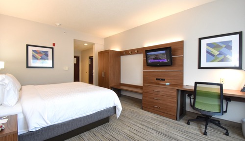 Standard Room, 2 Queen Beds, Accessible (Mobility, Accessible Tub)