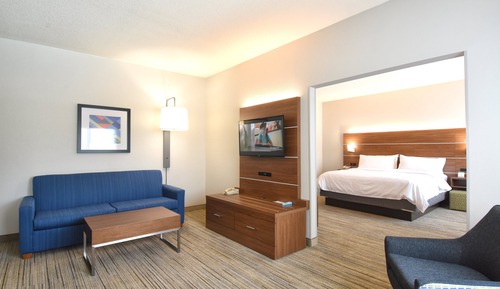 Suite, 1 King Bed (with Separate Living Area)