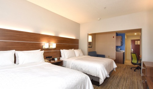 Standard Room, Multiple Beds
