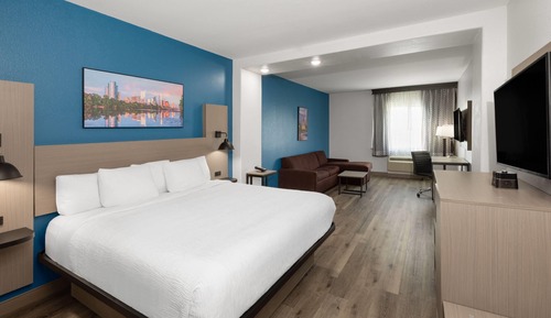 Deluxe Suite, 1 King Bed, Non Smoking