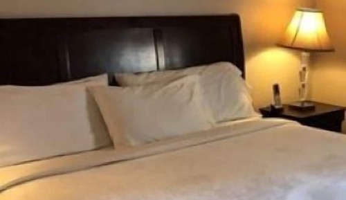 Deluxe Room, 1 King Bed, Mobility Accessible