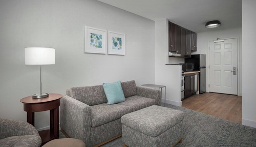 Suite, 1 Bedroom (Mobility/Hearing Accessible, Tub)