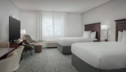 Studio, 2 Queen Beds (Hearing Accessible)