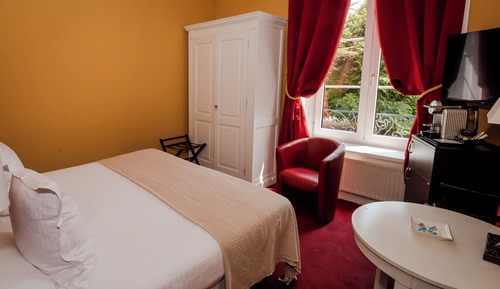 Classic Double Room