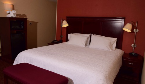 One king bed non smoking