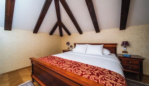 Suite, 1 King Bed