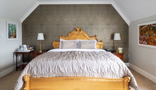 Luxury Double Room, Ensuite (Kipscombe – Super-king)