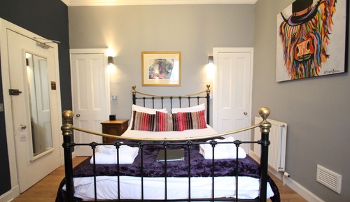 Double Room, 1 Queen Bed, Private Bathroom