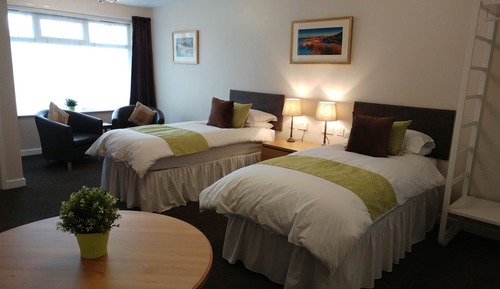 Studio, Ensuite (Twin)