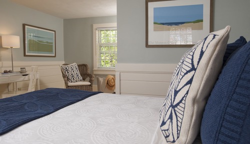 Deluxe Room, 1 Queen Bed