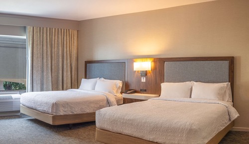 Room, 2 Queen Beds, Accessible (Hearing Impaired)