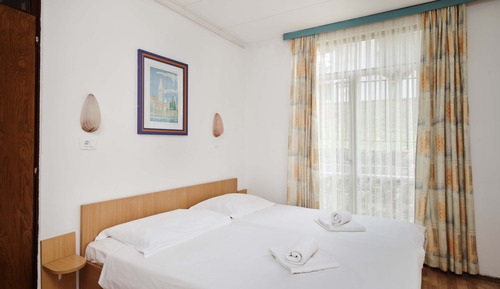 Classic Apartment (for 4 persons)