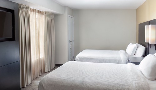Suite, Multiple Beds