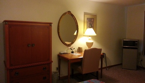 Standard Room, 1 Queen Bed