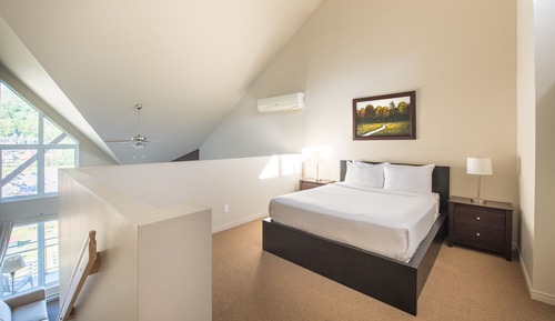 Condo, 2 Bedrooms