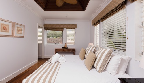 Luxury Apartment, 3 Bedrooms, Beach View, Beachfront