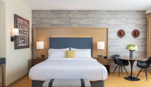 Room, 2 Queen Beds, Accessible, City View (Communications)