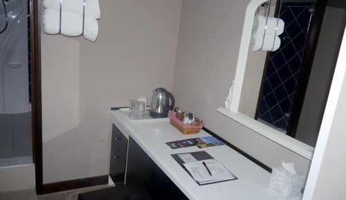 Deluxe Suite, 1 King Bed, Non Smoking