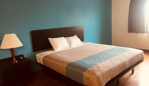 Deluxe Single Room, 1 King Bed