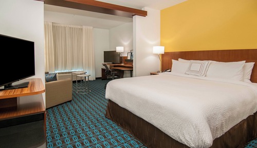 Suite, Multiple Beds, Hearing Accessible (Roll-in Shower)