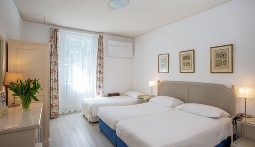 Standard Triple Room, 3 Twin Beds, Non Smoking