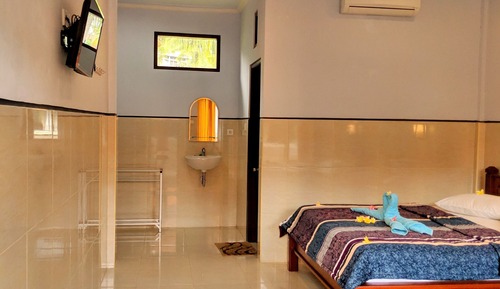 Deluxe Triple Room, Balcony, Pool View