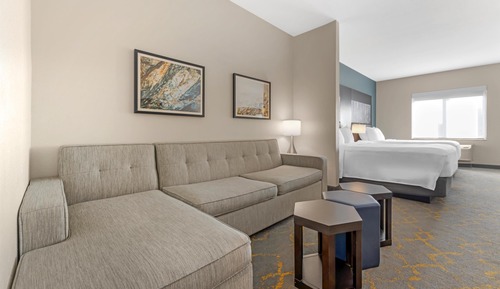 Standard Room, 2 Queen Beds, Non Smoking, Refrigerator & Microwave