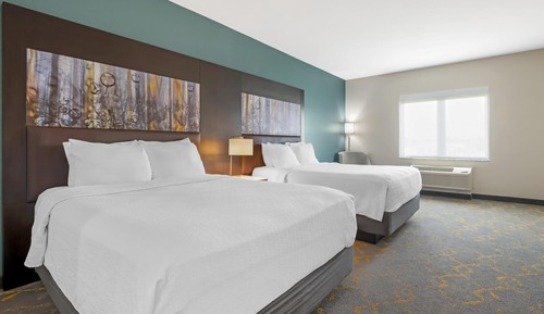 Standard Room, 2 Queen Beds, Non Smoking, Microwave