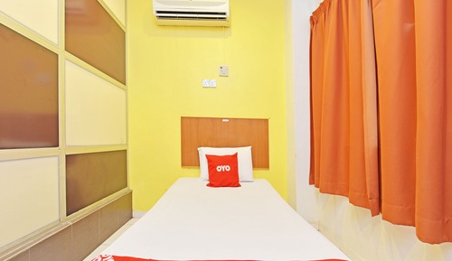 Deluxe Single Room