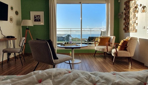 Luxury room '' Sole Sous Le Parasol '' Sea view