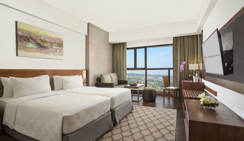 Grand Deluxe Twin Room