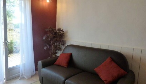 Chambre double Classique avec Mezzanine, Salle de bain attenante, vue Jardin (LES VIGNES)